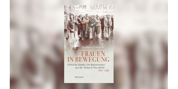 Buchcover Frauen in Bewegung