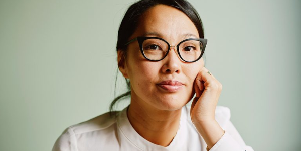 Portraitfoto von Miriam Stein